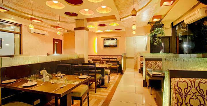 Parth Residency Hotel Ahmedabad Exterior photo